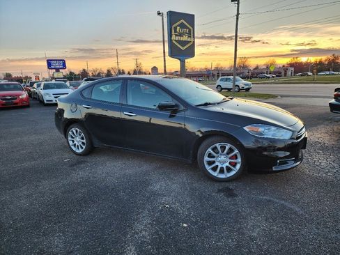 Used 2013 Dodge Dart Limited image 2