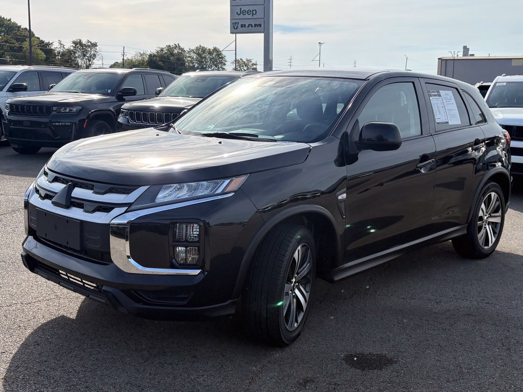 Used 2023 Mitsubishi Outlander Sport AWD image 3