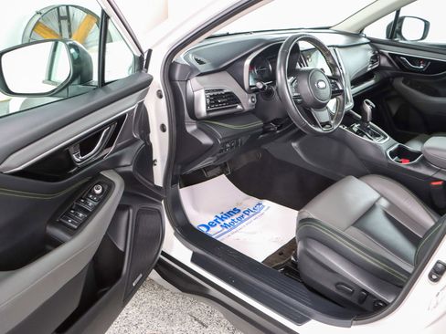 Used 2024 Subaru Outback Onyx Edition image 3