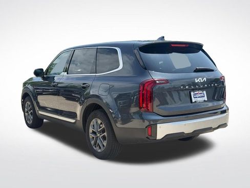 Used 2024 Kia Telluride LX FWD image 6
