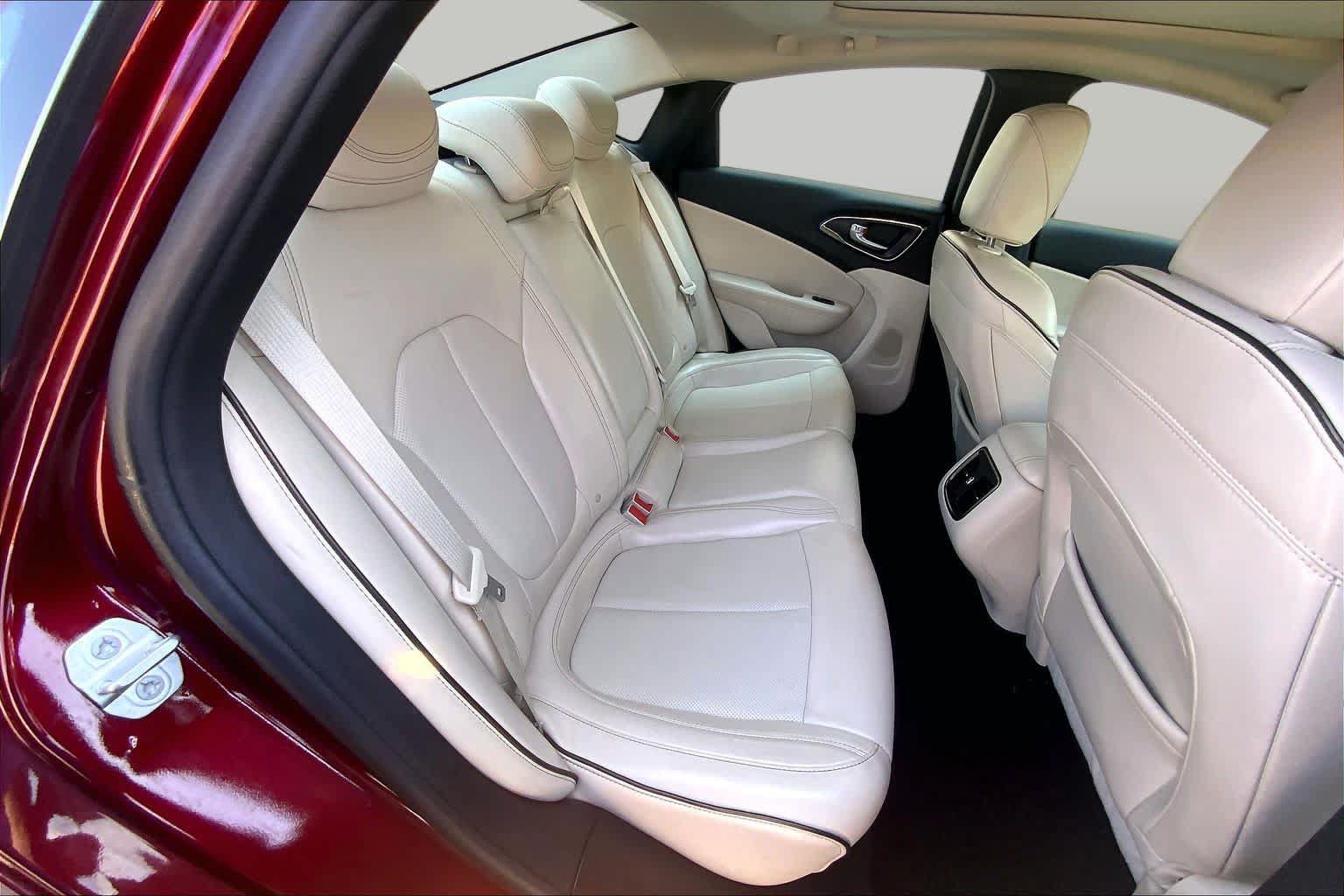 Used 2015 Chrysler 200 C w/ Navigation & Sound Group I FWD image 20