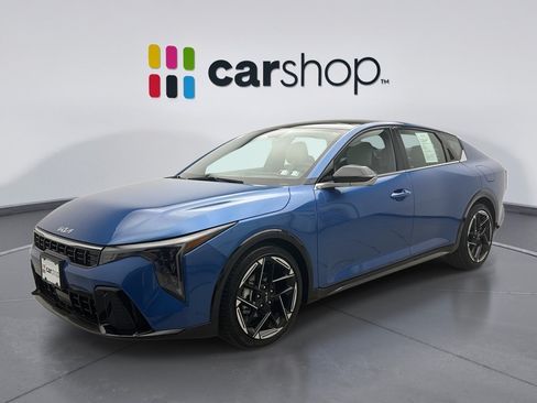 Used 2025 Kia K4 GT-Line w/ GT-Line Premium Package FWD image 1