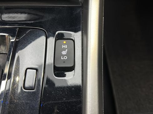 Used 2016 Honda Accord EX-L image 31