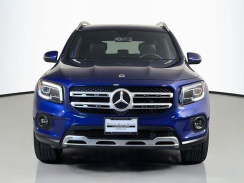 Used 2022 Mercedes-Benz GLB 250 image 3