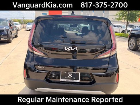 Certified 2025 Kia Soul LX image 3