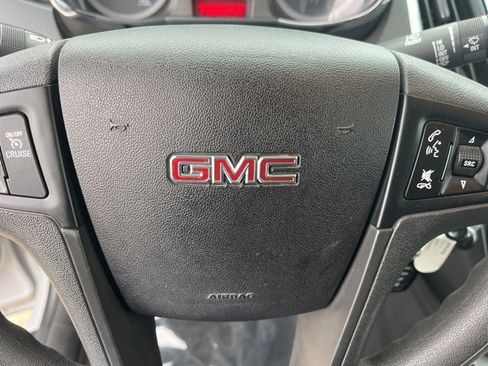 Used 2014 GMC Terrain SLE image 19