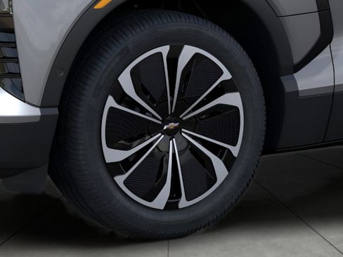 New 2026 Chevrolet Blazer EV LT image 9