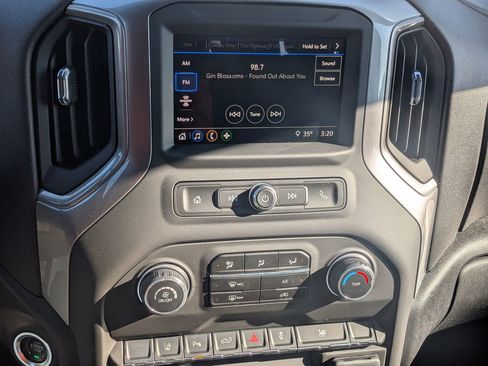 Certified 2025 Chevrolet Silverado 2500 Custom w/ Custom Value Package image 25