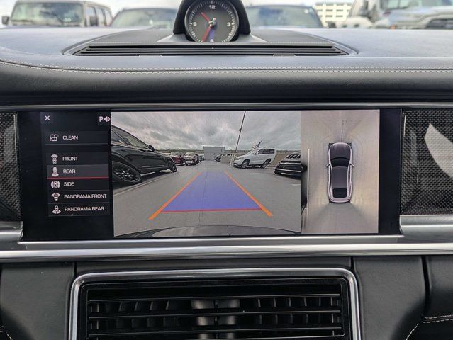 Used 2020 Porsche Panamera 4 Executive AWD/4WD image 21