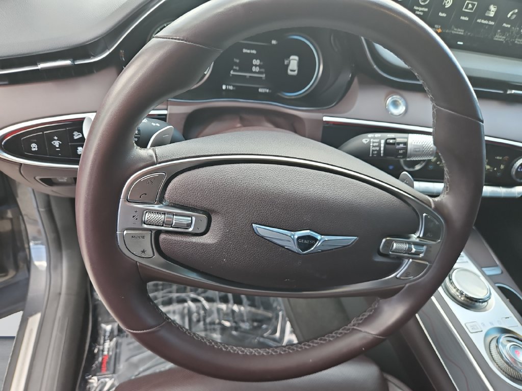 Used 2022 Genesis GV70 2.5T w/ Advanced Package AWD/4WD image 13