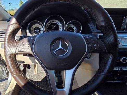 Used 2014 Mercedes-Benz E 250 BlueTEC Sedan image 15