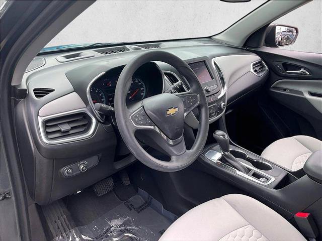 Used 2020 Chevrolet Equinox LS FWD image 14