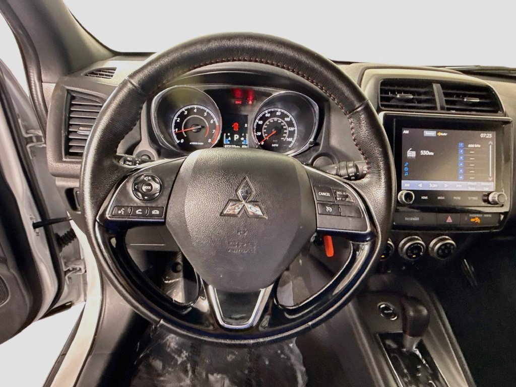 Used 2024 Mitsubishi Outlander Sport AWD image 12