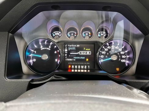 Used 2016 Ford F350 Platinum image 9