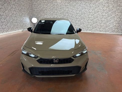 Used 2025 Honda Civic Sport image 2