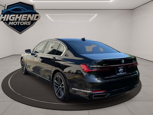 Used 2020 BMW 750i xDrive w/ Executive Package AWD/4WD image 4