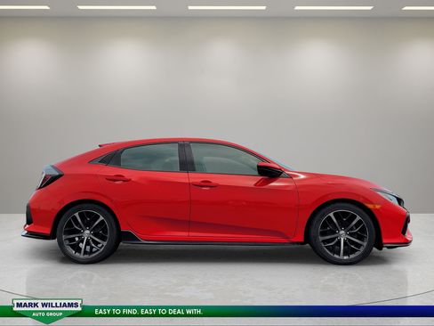 Used 2020 Honda Civic Sport image 2