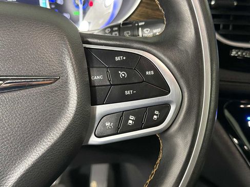 Used 2021 Chrysler Pacifica Pinnacle image 58