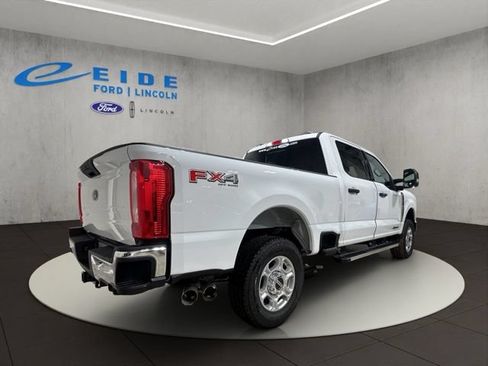 New 2026 Ford F250 XLT w/ FX4 Off-Road Package AWD/4WD image 9