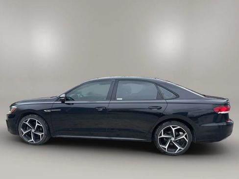 Used 2020 Volkswagen Passat 2.0T R-Line image 8