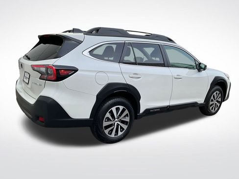 Certified 2025 Subaru Outback Premium image 6