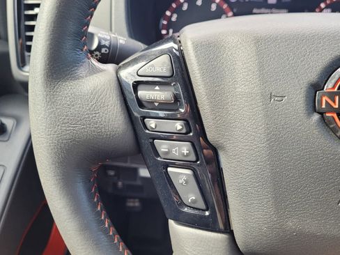 Used 2023 Nissan Frontier Pro-X w/ Pro Convenience Package image 12