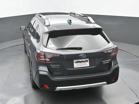 Used 2023 Subaru Outback Touring AWD/4WD image 29