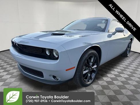 Used 2022 Dodge Challenger SXT w/ Driver Convenience Group AWD/4WD image 3