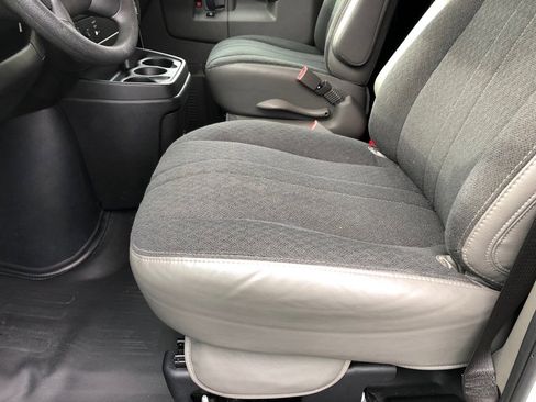 Used 2024 Chevrolet Express 2500 w/ Driver Convenience Package image 16