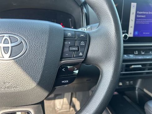 Used 2025 Toyota Camry LE image 16