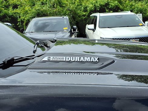 Used 2025 Chevrolet Silverado 2500 LTZ w/ LTZ Premium Texas Edition AWD/4WD image 9
