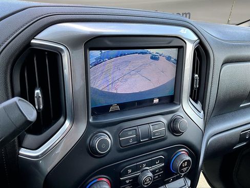 Used 2019 Chevrolet Silverado 1500 RST AWD/4WD image 17