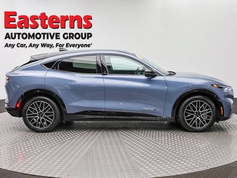 Used 2024 Ford Mustang Mach-E Premium AWD/4WD image 4