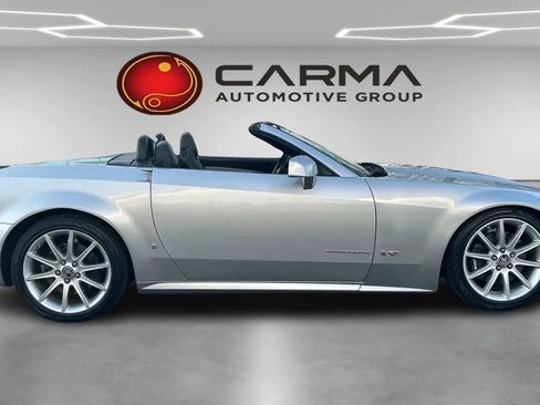 Used 2006 Cadillac XLR V RWD image 6