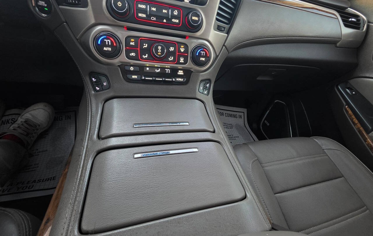 Used 2015 GMC Yukon Denali w/ Touring Package AWD/4WD image 36