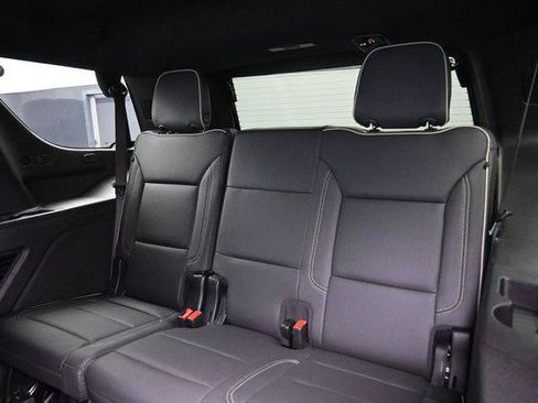 Used 2025 GMC Yukon Elevation w/ LPO, Floor Liner Package RWD image 31
