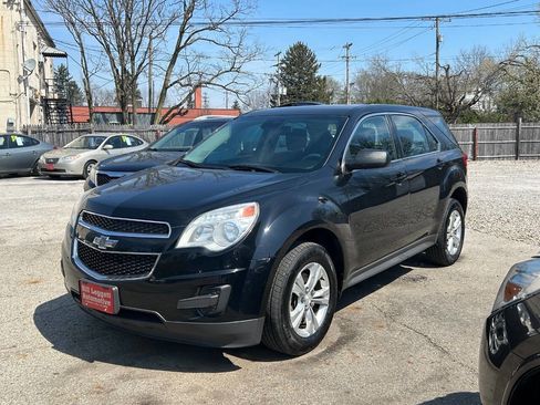Used 2014 Chevrolet Equinox LS image 2
