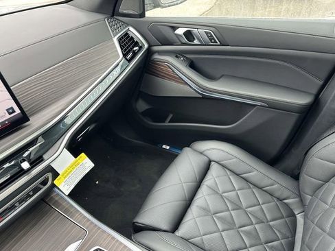New 2026 BMW X5 xDrive50e w/ Executive Package image 18