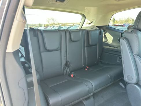 New 2026 Subaru Ascent Limited image 27