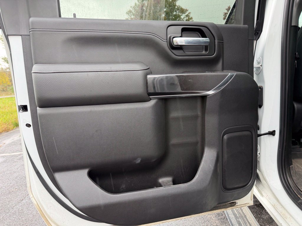Used 2020 GMC Sierra 2500 Denali w/ Denali Ultimate Package AWD/4WD image 13