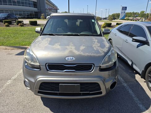 Used 2012 Kia Soul ! image 7