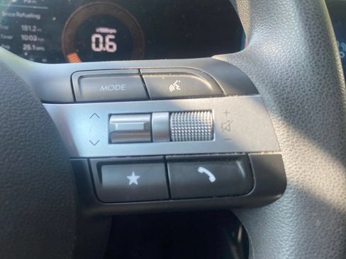 Used 2025 Hyundai Tucson SEL FWD image 21