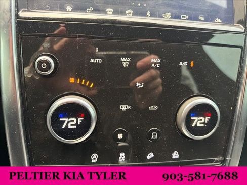 Used 2020 Land Rover Discovery Sport image 20