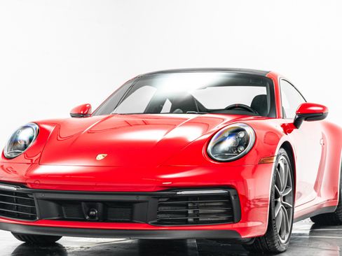 Used 2020 Porsche 911 Carrera S RWD image 5