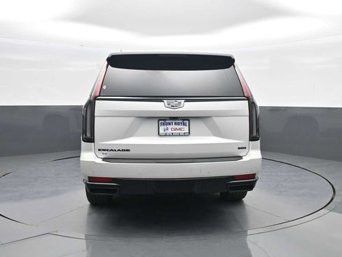 Used 2024 Cadillac Escalade Sport Platinum w/ LPO, ONYX Package AWD/4WD image 6