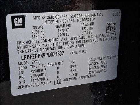 Used 2023 Buick Envision Essence image 27