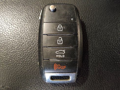 Used 2018 Kia Forte LX w/ LX Popular Package FWD image 32