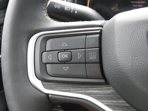 Used 2023 Jeep Wagoneer Series III w/ Convenience Group I AWD/4WD image 25