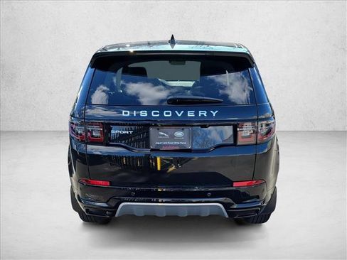 Used 2025 Land Rover Discovery Sport S image 6