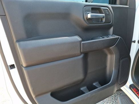 Used 2023 Chevrolet Silverado 1500 Custom AWD/4WD image 14